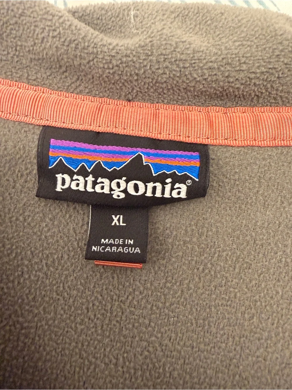 Patagonia Men’s Two-Tone Pullover Fleece — Olive Green & Tan
